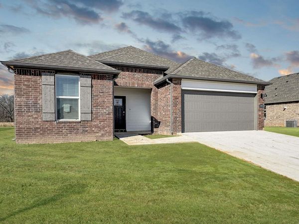 503 Cain Trail, Maumelle, AR 72113