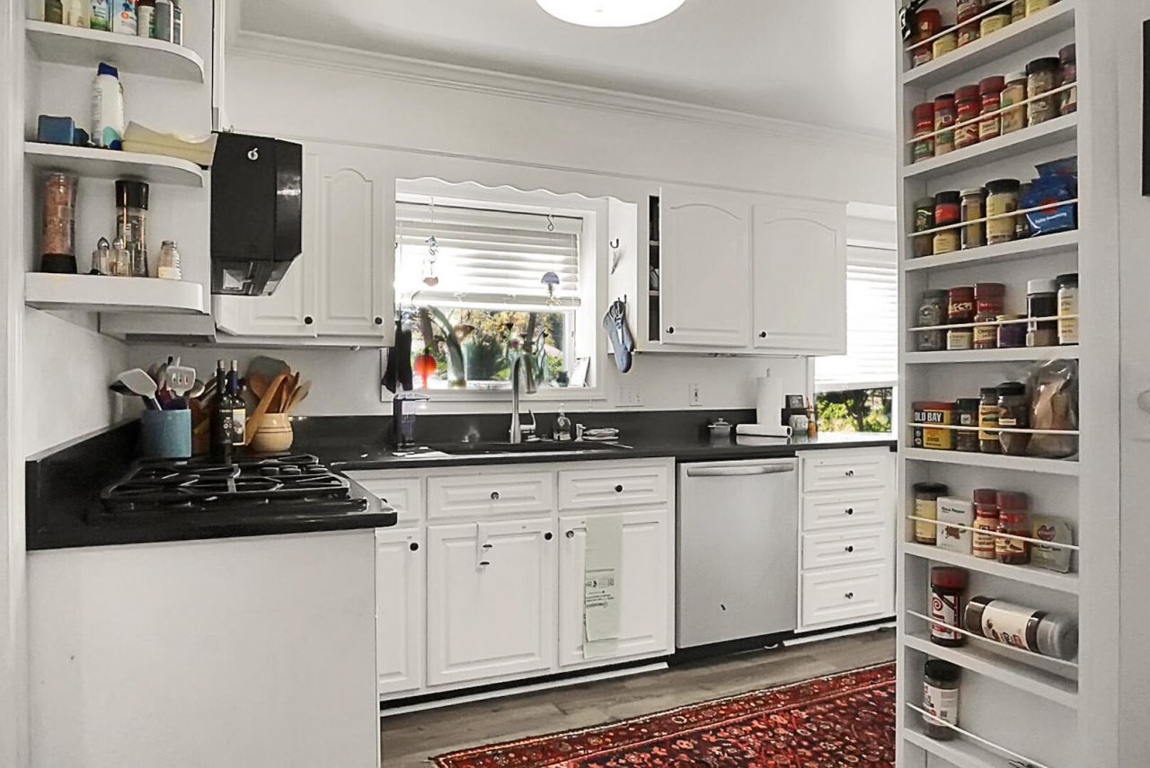 544 Fort Johnson Road Photo 16