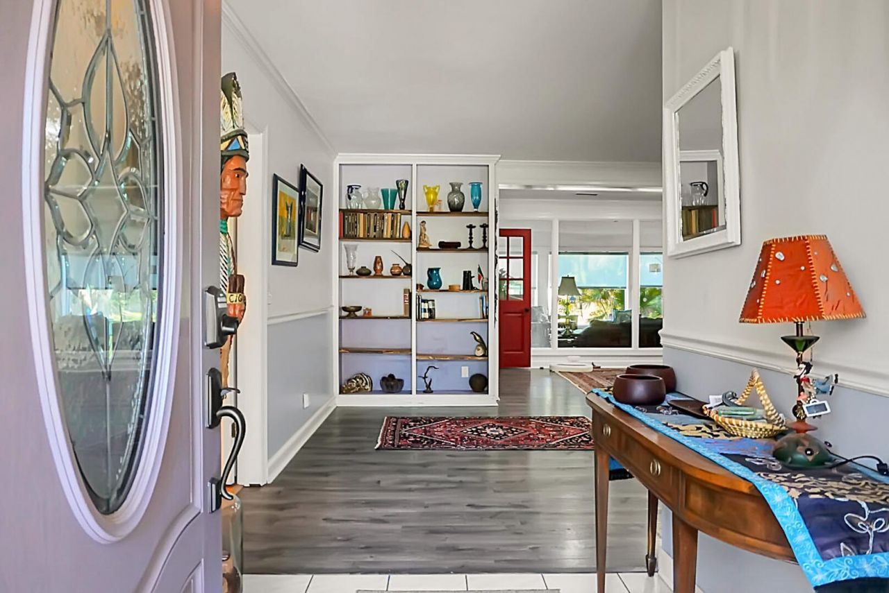 544 Fort Johnson Road Photo 8