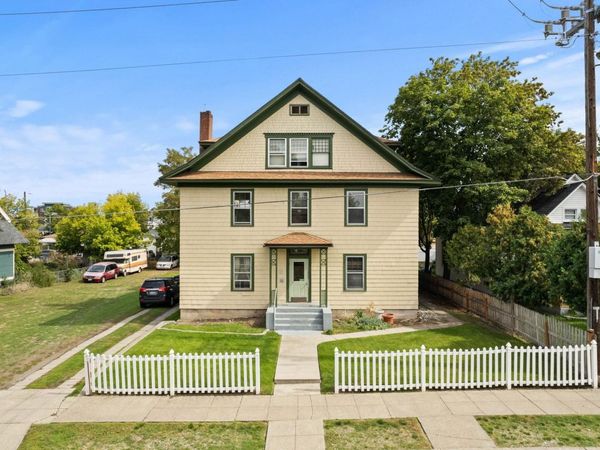 1414 N Lincoln St, Spokane, WA 99201