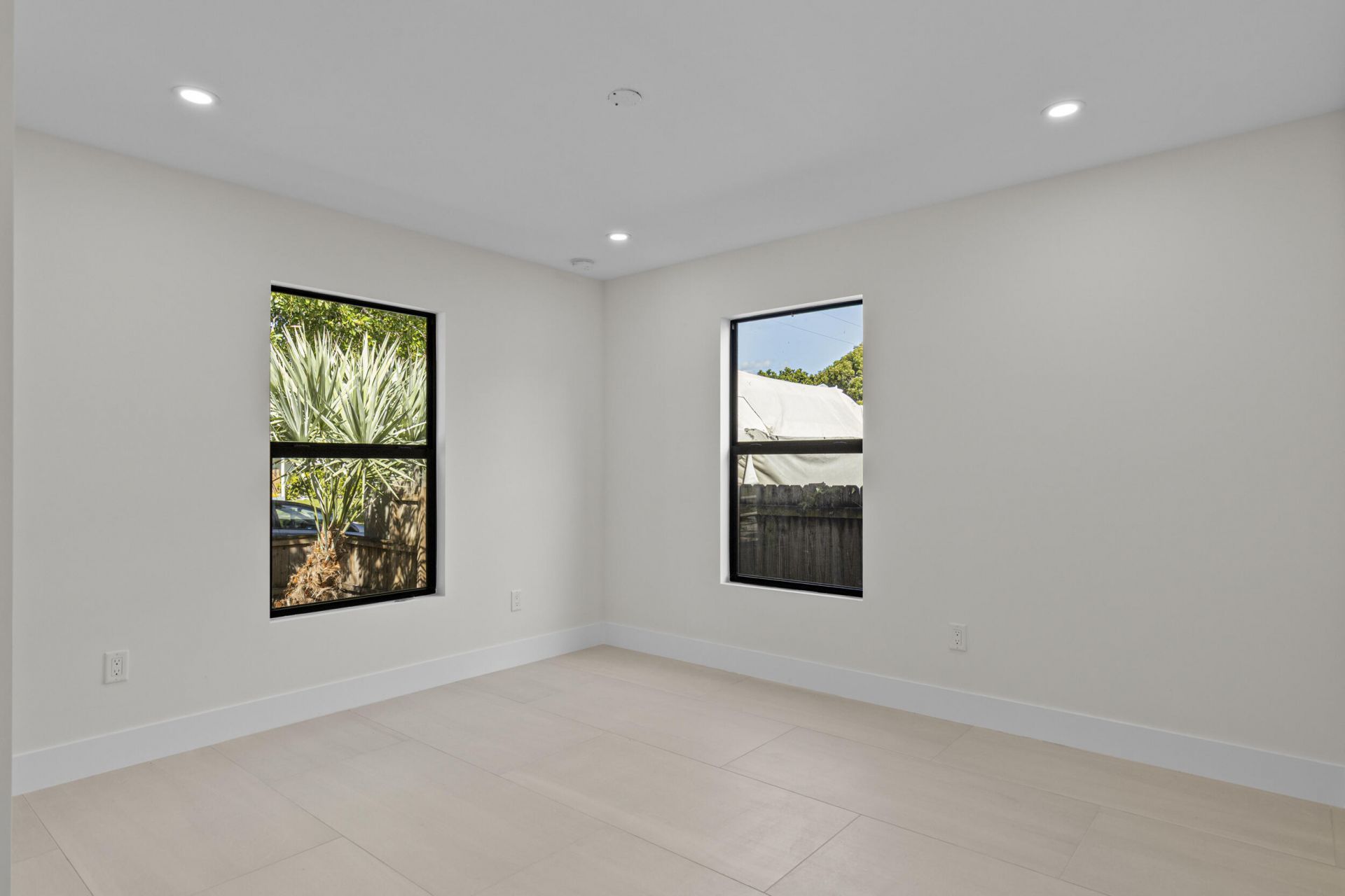 830 Franklin Road, West Palm Beach, FL 33405 Photo