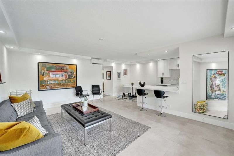 2866 NE 30th Street, Unit 9, Fort Lauderdale, FL 33306 Photo