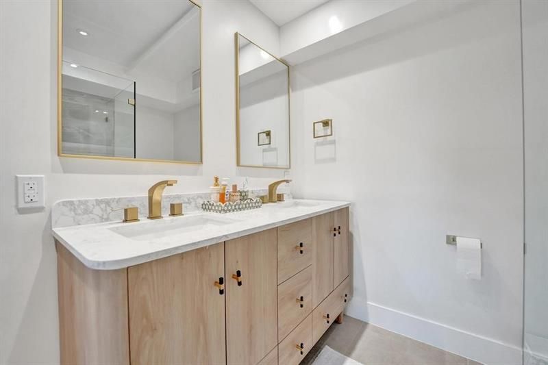 2866 NE 30th Street, Unit 9, Fort Lauderdale, FL 33306 Photo