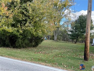 Macedonia Road, Oakwood Village, OH 44146
