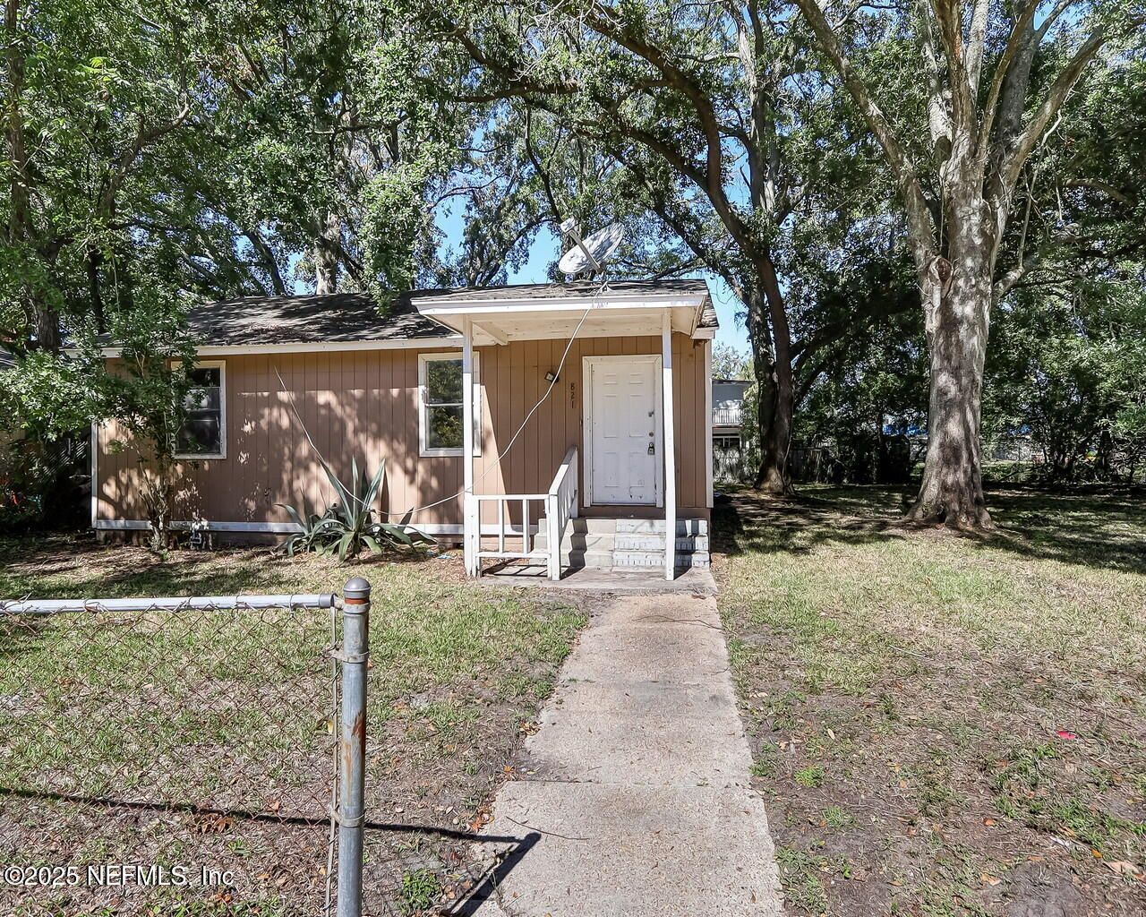821 W 30th Street, Jacksonville, FL 32209 Main Photo