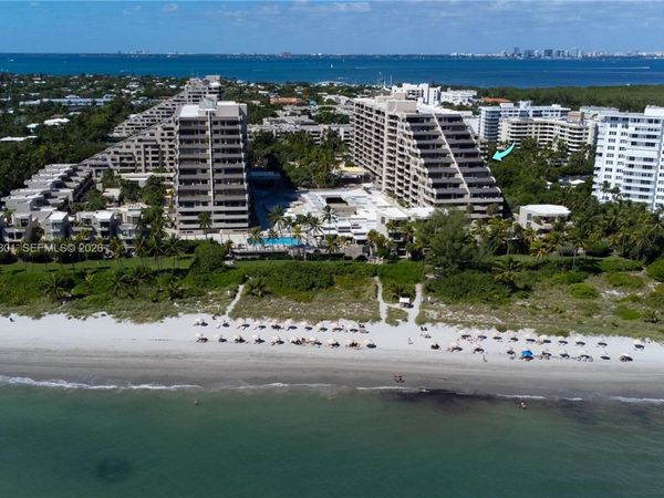 251 Crandon Blvd, Unit 441, Key Biscayne, FL 33149