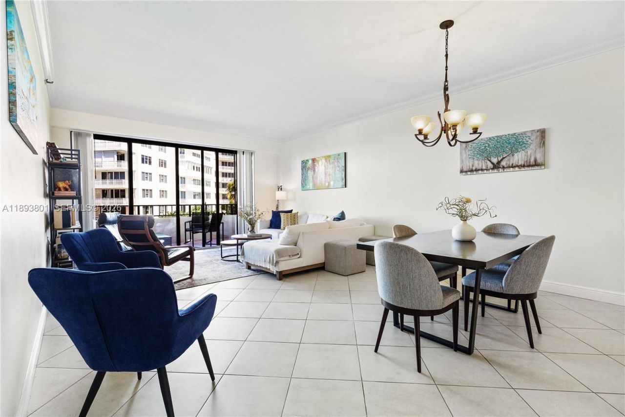 251 Crandon Blvd, Unit 441, Key Biscayne, FL 33149 Photo