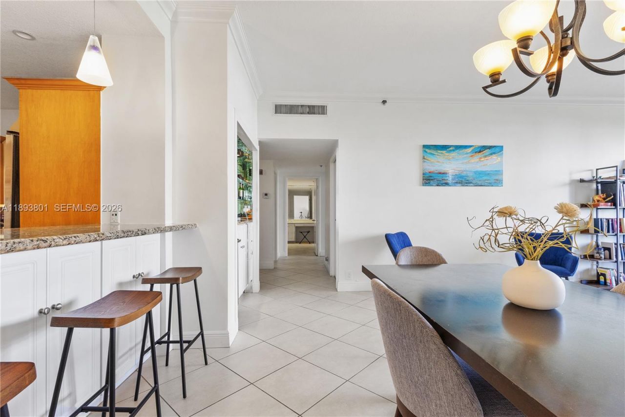 251 Crandon Blvd, Unit 441, Key Biscayne, FL 33149 Photo