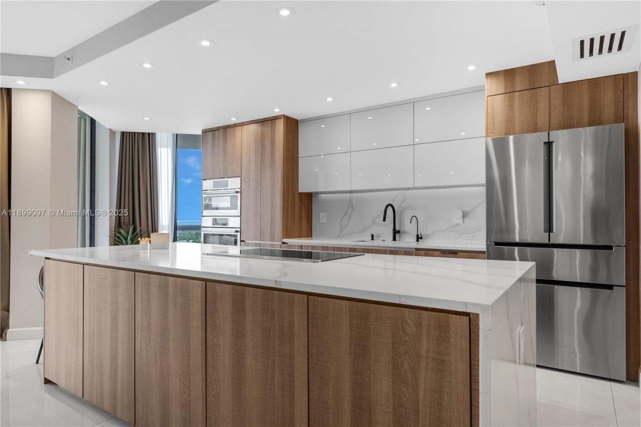 20191 E Country Club Dr, Unit 1603, Aventura, FL 33180 Photo