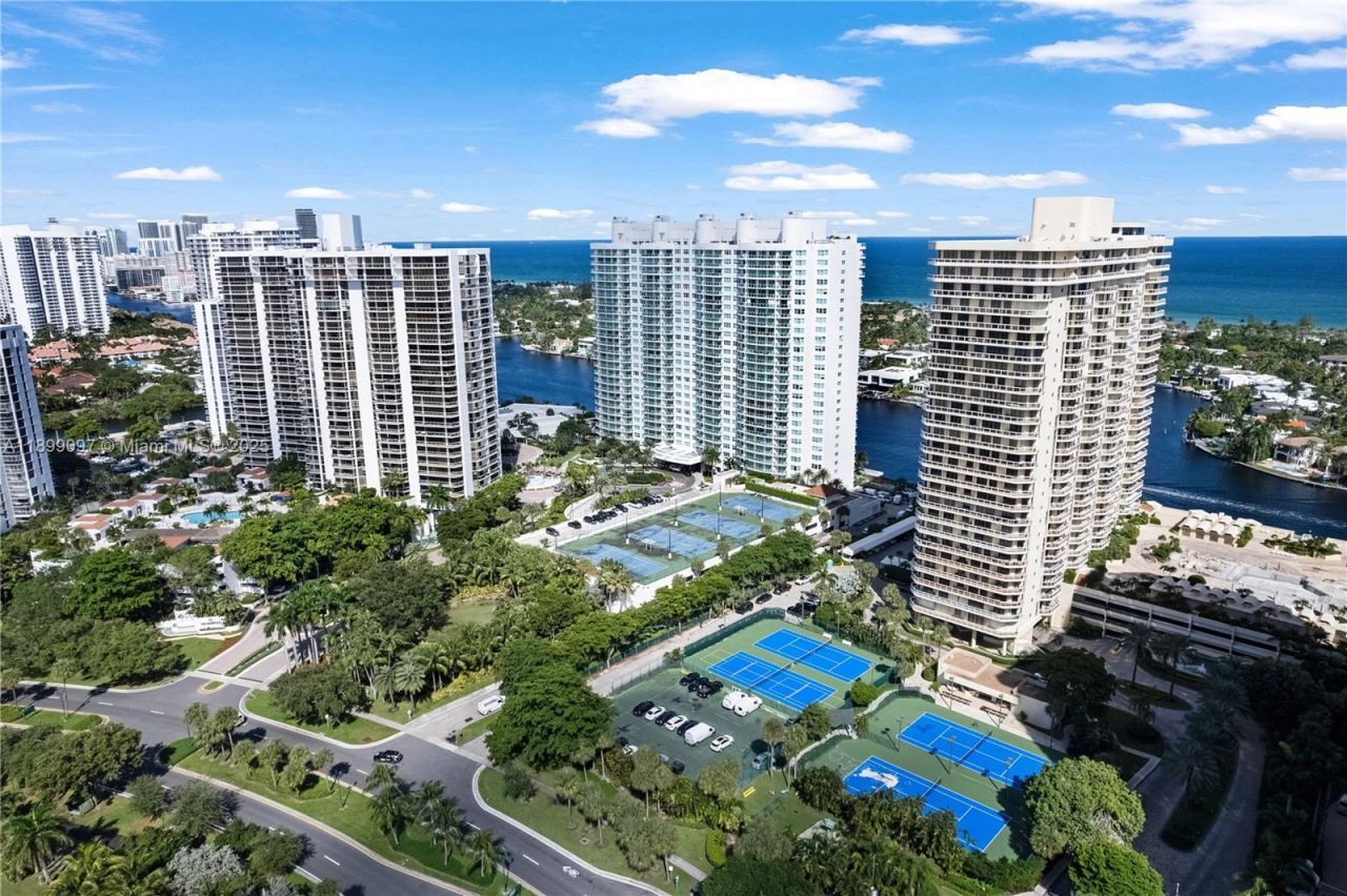 20191 E Country Club Dr, Unit 1603, Aventura, FL 33180 Photo