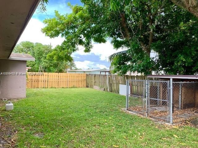 6720 NW 28th St, Sunrise, FL 33313 Photo