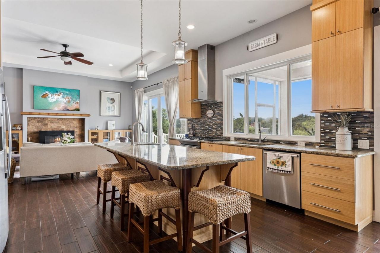 16909 Florence View Drive, Montverde, FL 34756 Photo