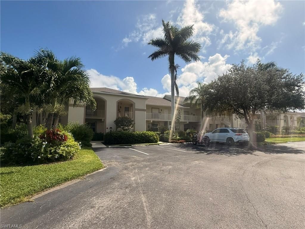 21301 Lancaster Run, Unit 822, Estero, FL 33928 Photo