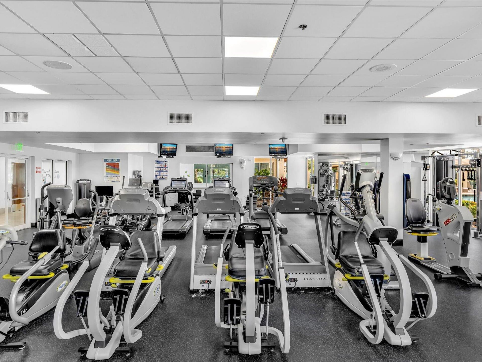 12565 Imperial Isle Drive, Unit 301, Boynton Beach, FL 33437 Photo