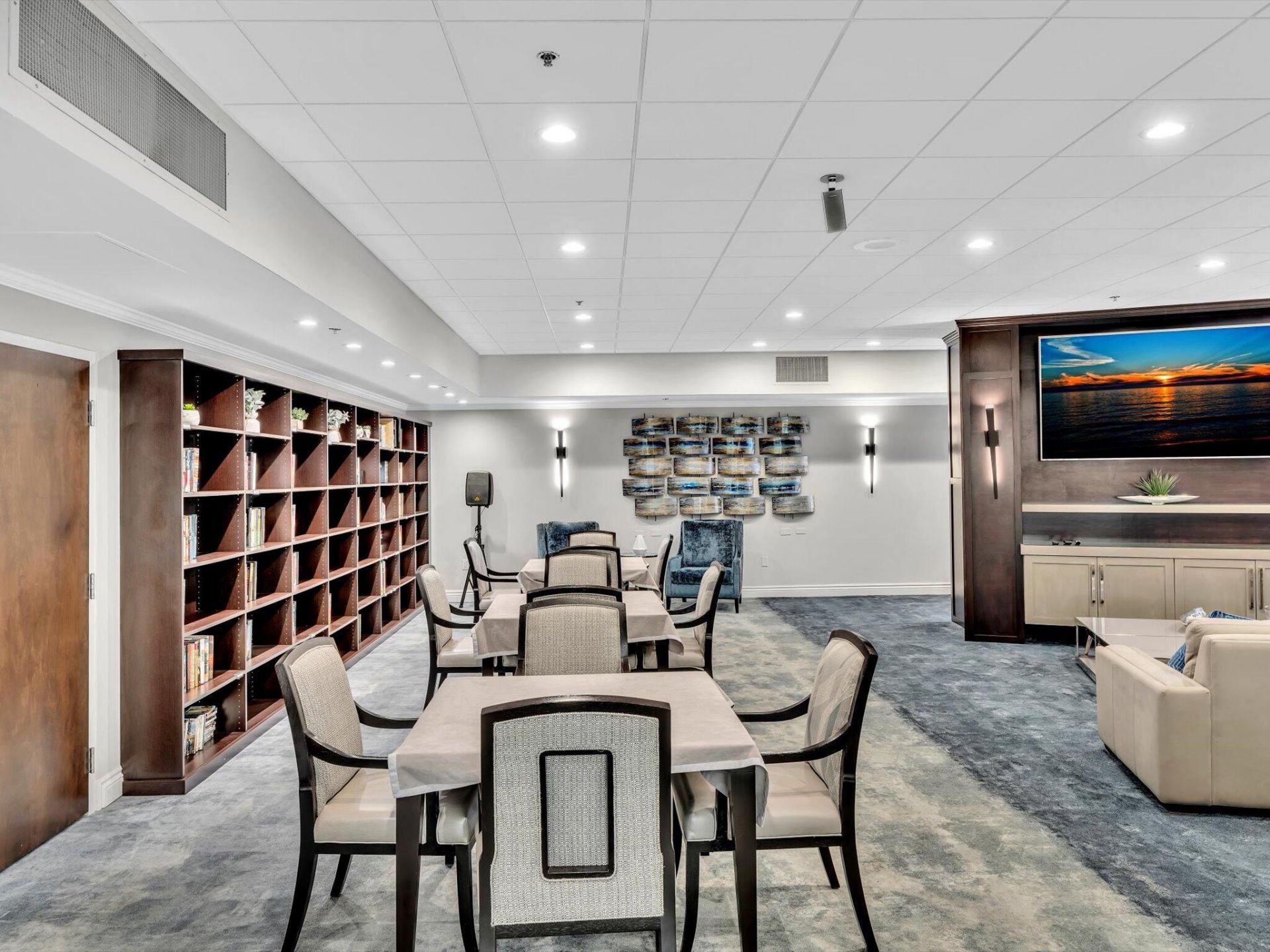 12565 Imperial Isle Drive, Unit 301, Boynton Beach, FL 33437 Photo