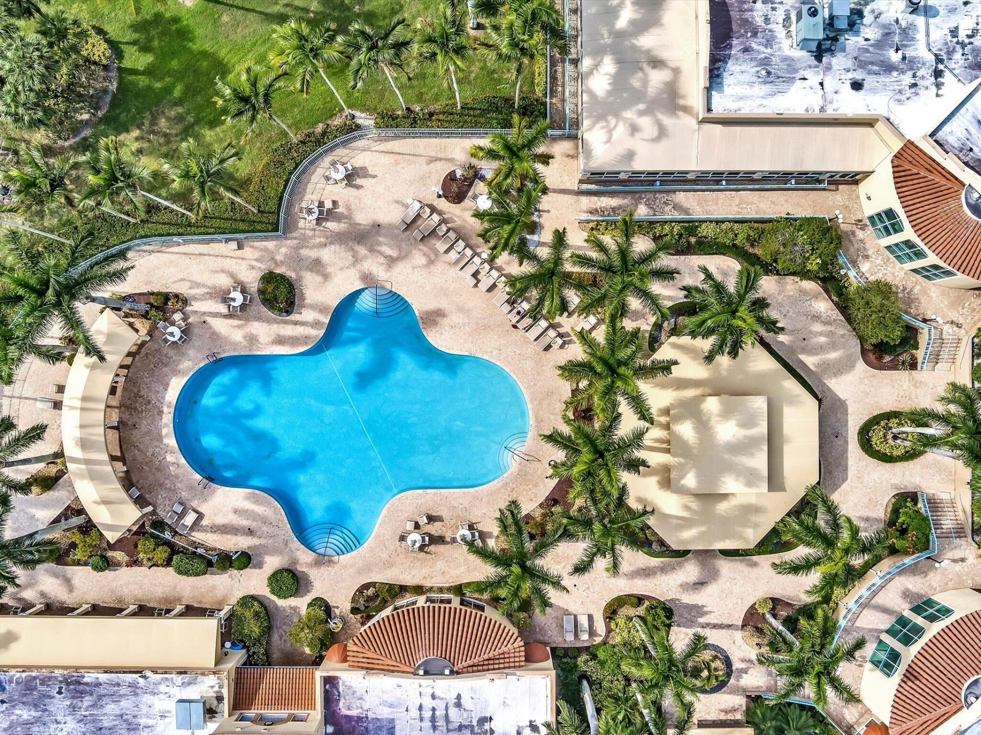 12565 Imperial Isle Drive, Unit 301, Boynton Beach, FL 33437 Photo