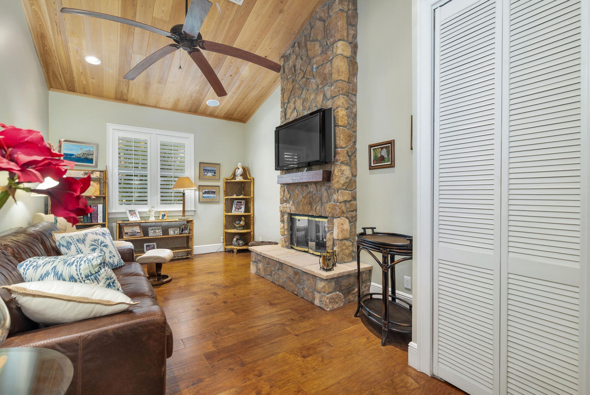 115 Alpine Road, West Palm Beach, FL 33405 Photo