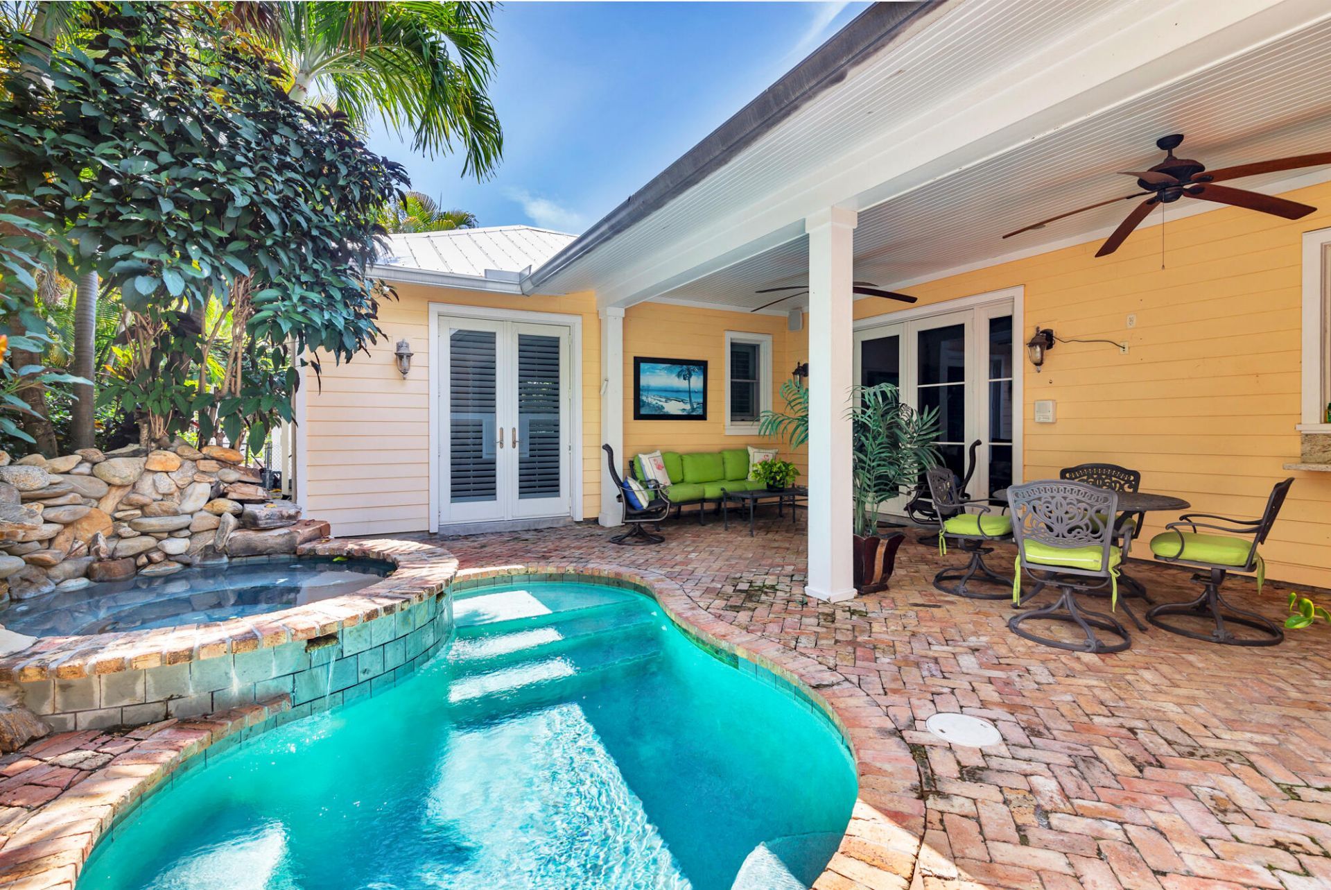 115 Alpine Road, West Palm Beach, FL 33405 Photo