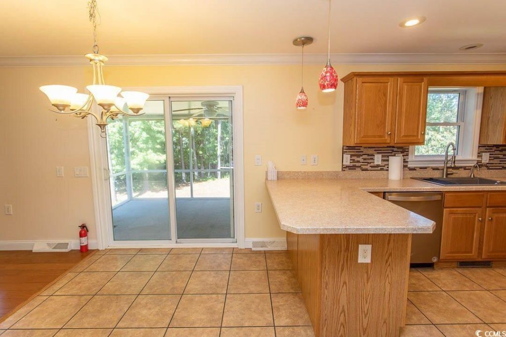 4517 Manitook Dr. Photo 18