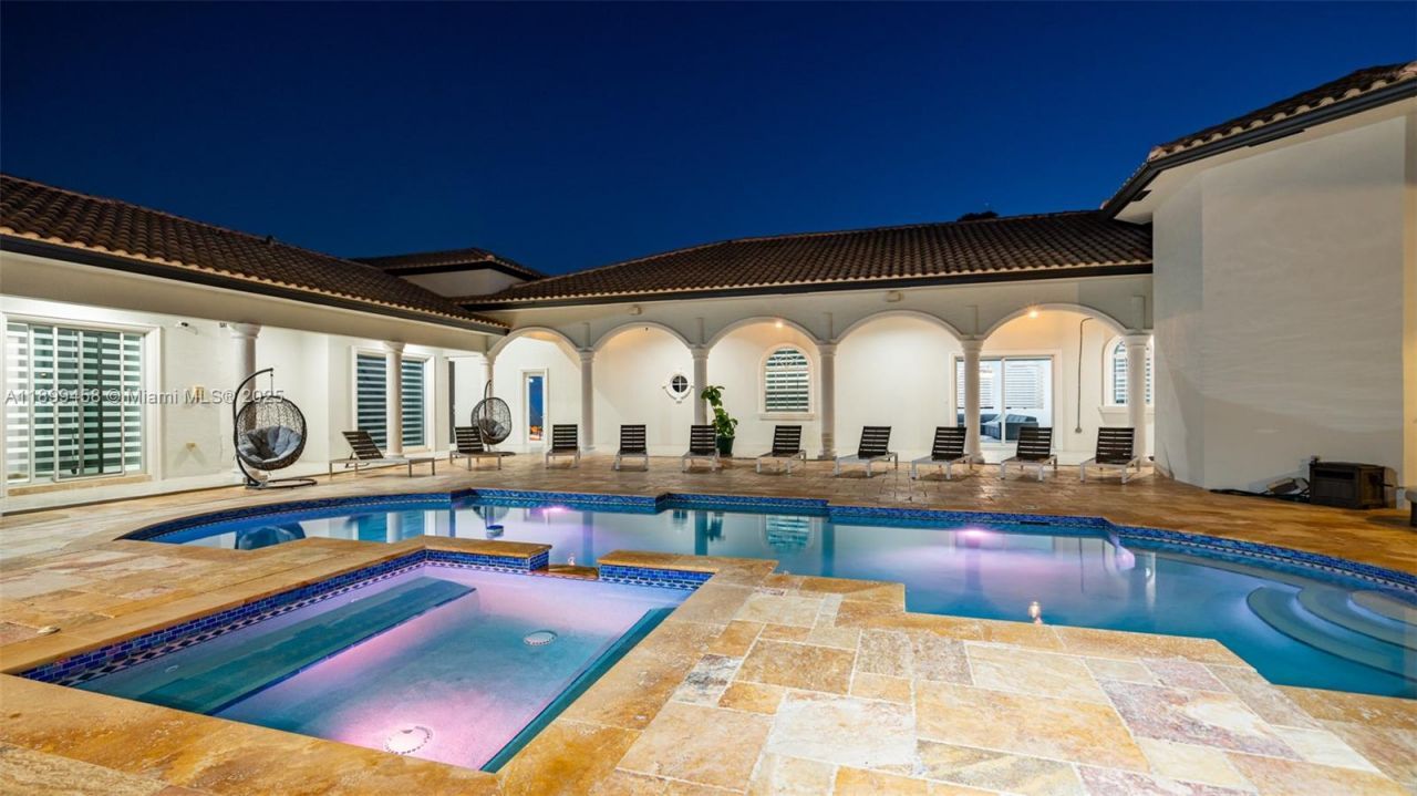 13751 Pine Meadow Ct, Davie, FL 33325 Photo