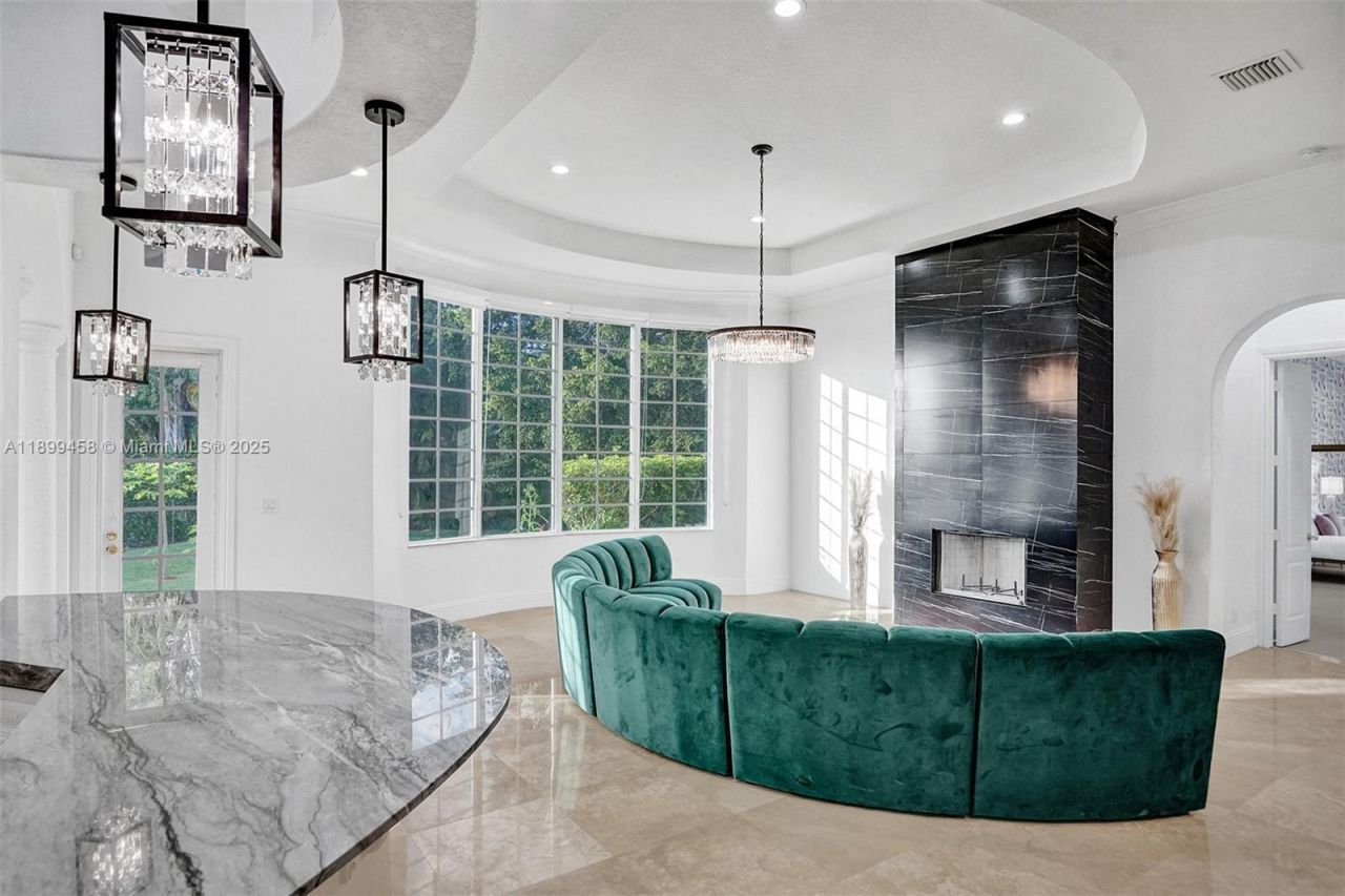 13751 Pine Meadow Ct, Davie, FL 33325 Photo