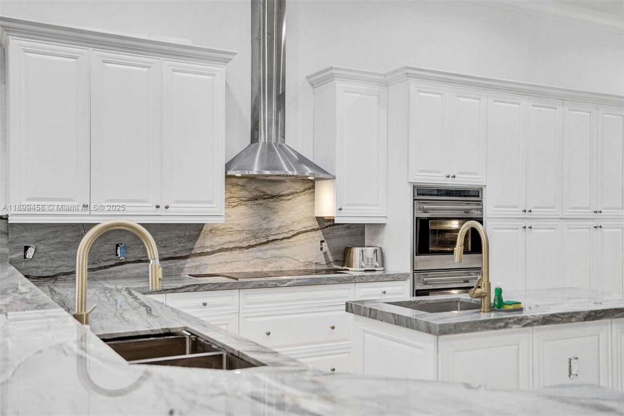 13751 Pine Meadow Ct, Davie, FL 33325 Photo