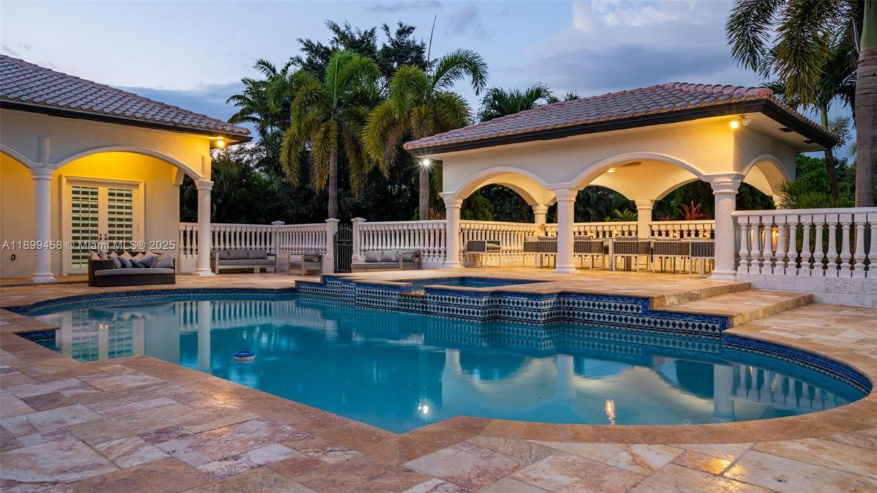 13751 Pine Meadow Ct, Davie, FL 33325 Photo