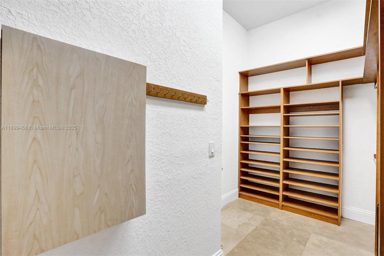 13751 Pine Meadow Ct, Davie, FL 33325 Photo