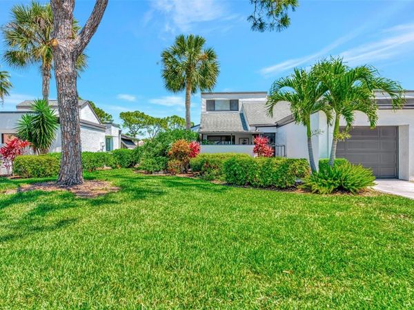 3141 HEATHERWOOD LANE, SARASOTA, FL 34235
