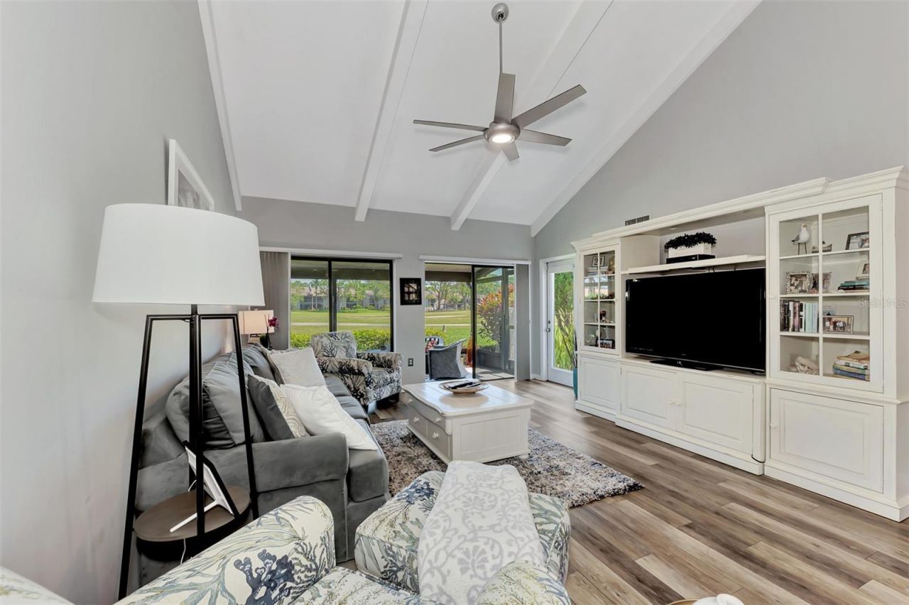 3141 Heatherwood Lane, Sarasota, FL 34235 Photo