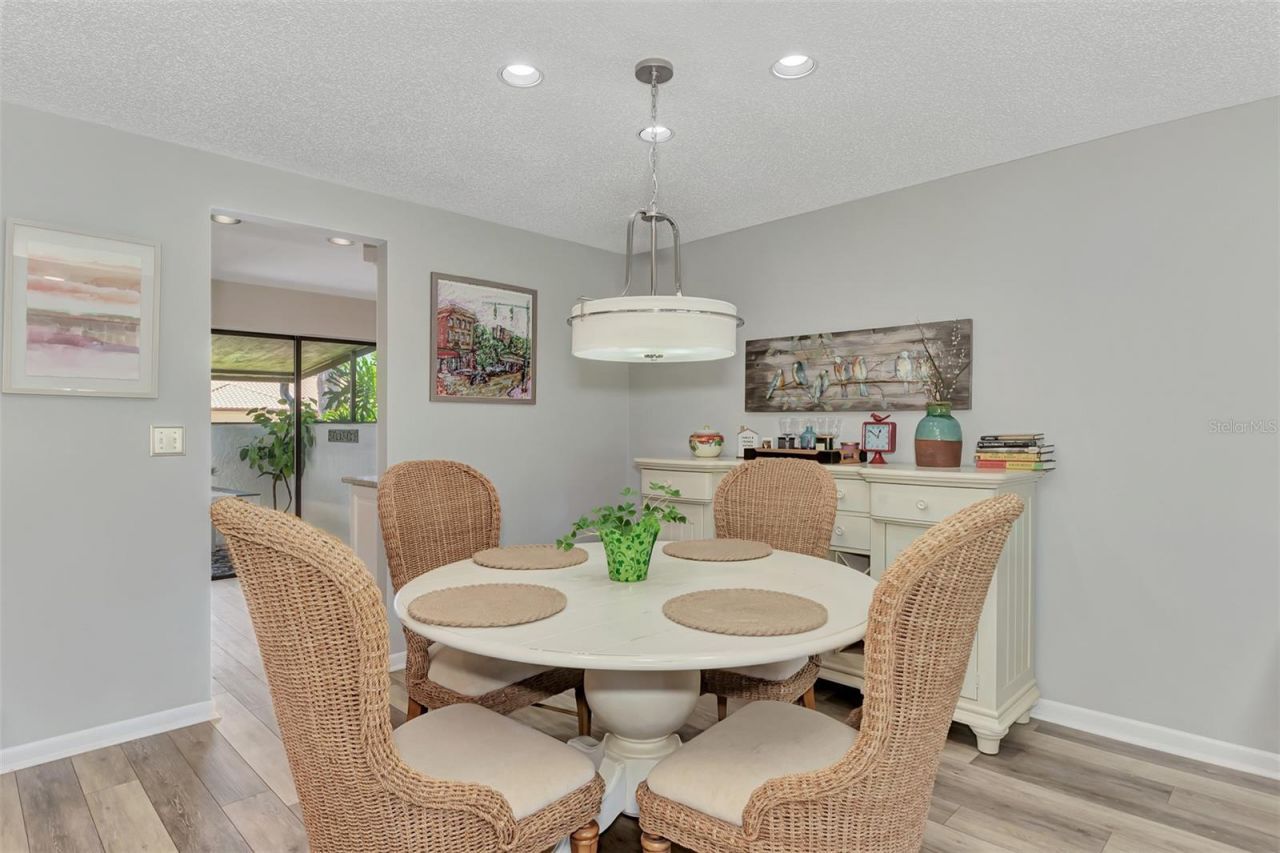 3141 Heatherwood Lane, Sarasota, FL 34235 Photo