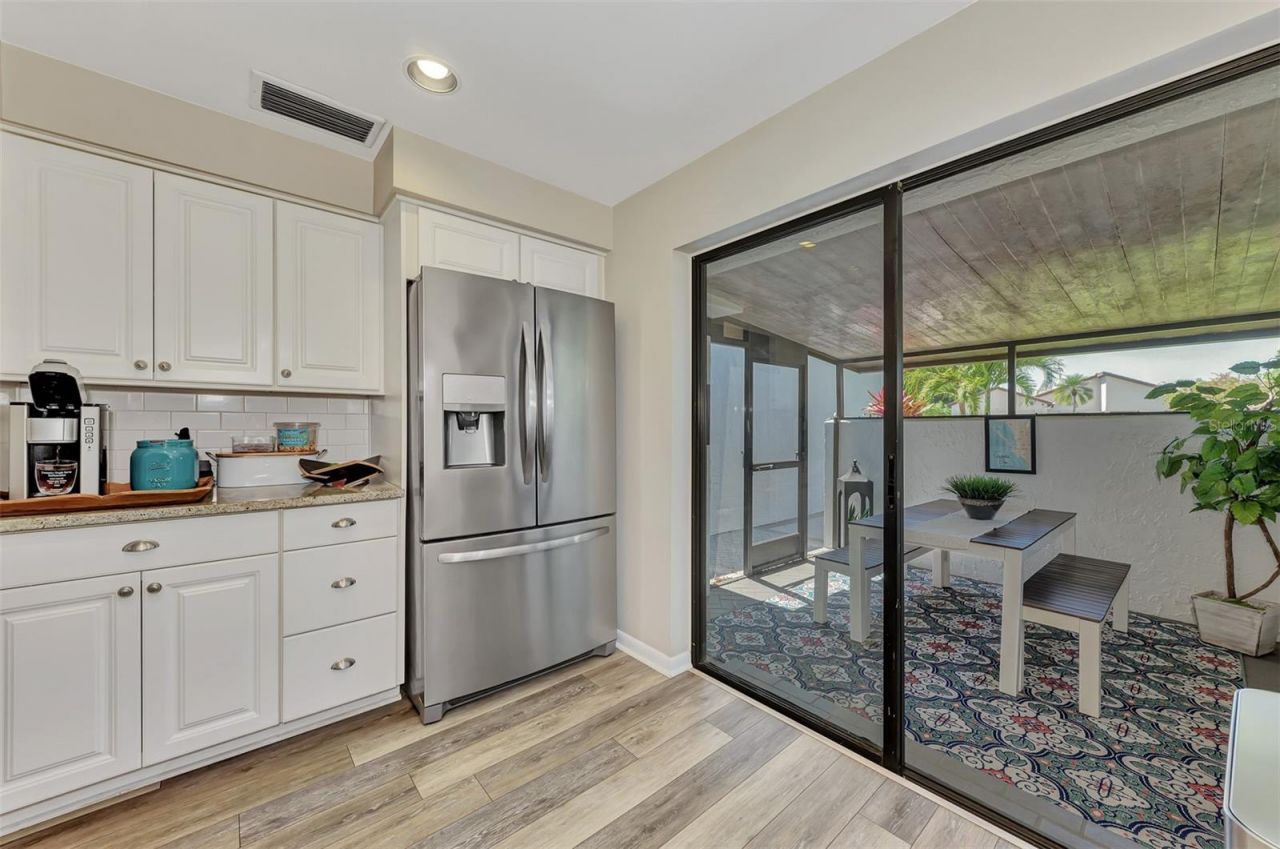 3141 Heatherwood Lane, Sarasota, FL 34235 Photo