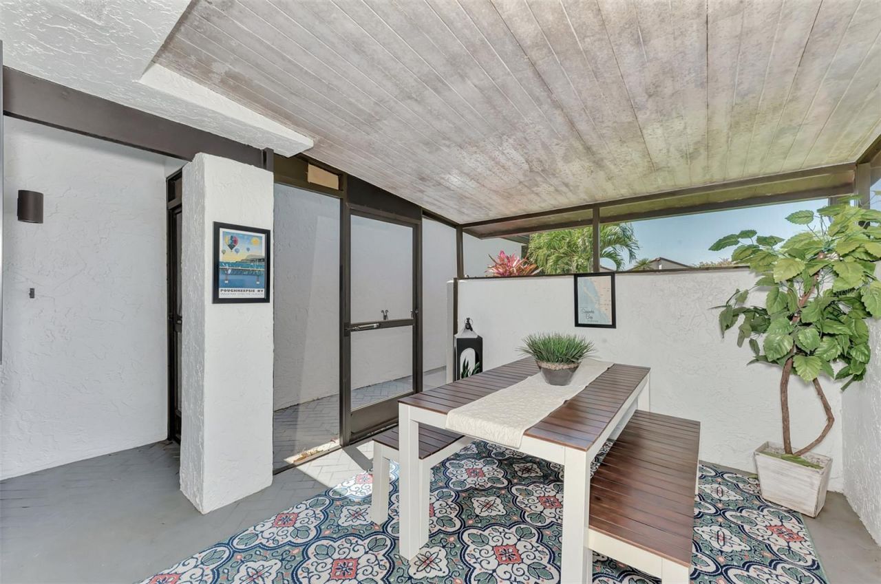 3141 Heatherwood Lane, Sarasota, FL 34235 Photo
