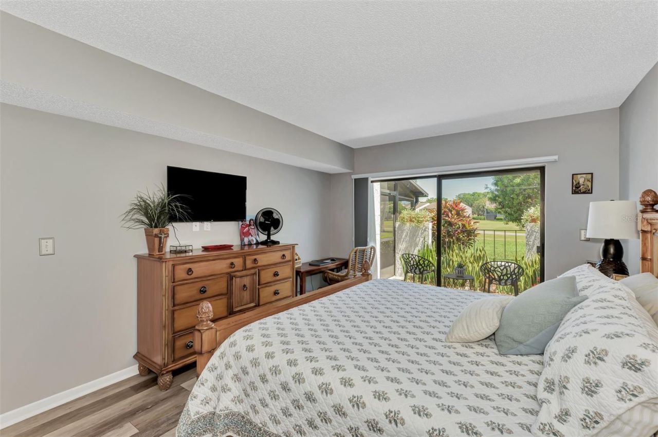 3141 Heatherwood Lane, Sarasota, FL 34235 Photo