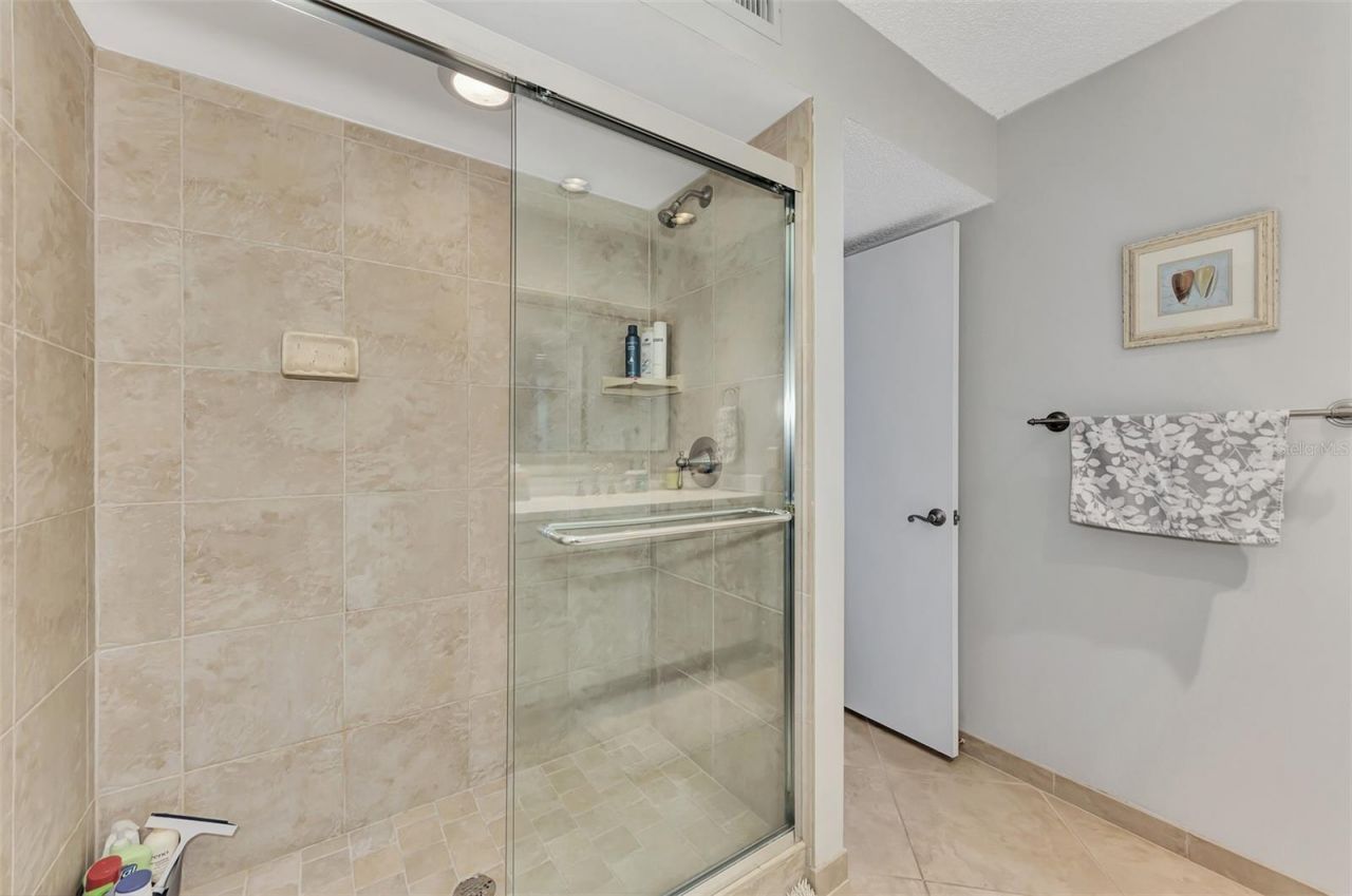 3141 Heatherwood Lane, Sarasota, FL 34235 Photo