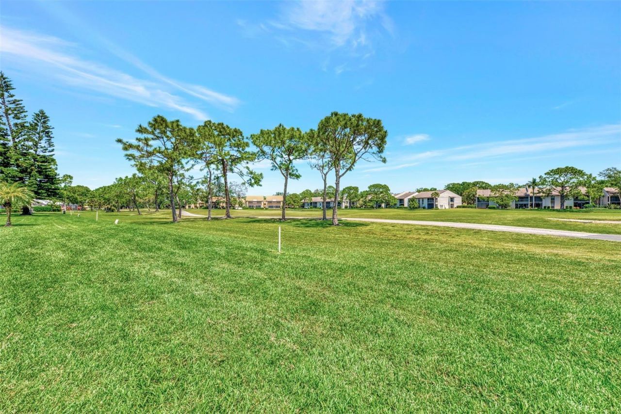 3141 Heatherwood Lane, Sarasota, FL 34235 Photo