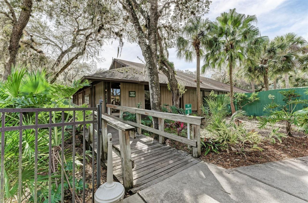 3141 Heatherwood Lane, Sarasota, FL 34235 Photo
