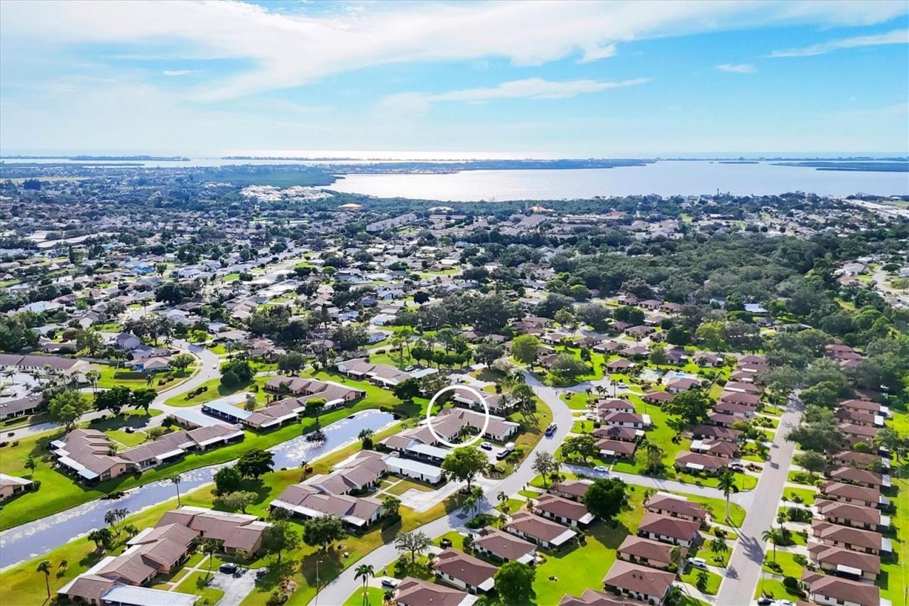 6425 Heritage Lane, Bradenton, FL 34209 Photo