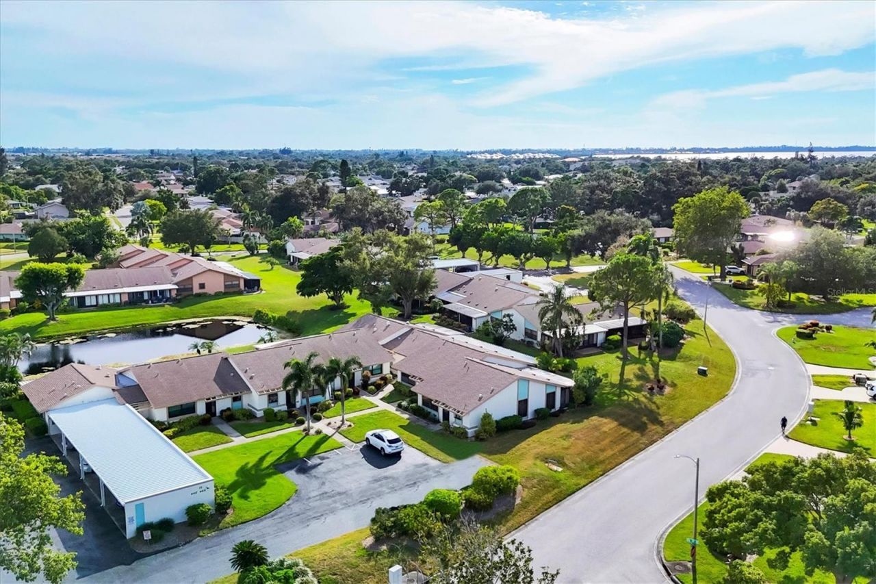 6425 Heritage Lane, Bradenton, FL 34209 Photo