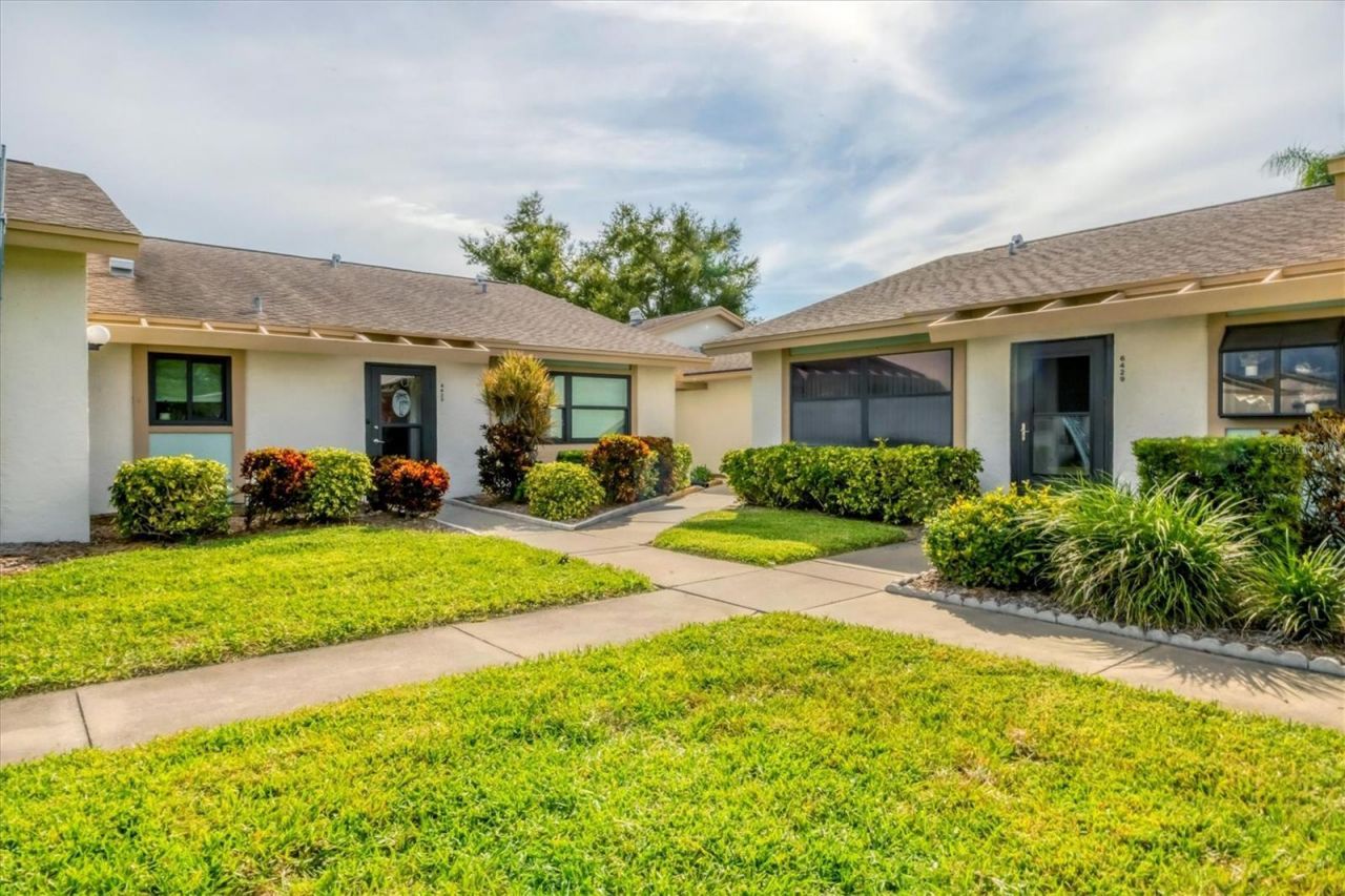 6425 Heritage Lane, Bradenton, FL 34209 Photo