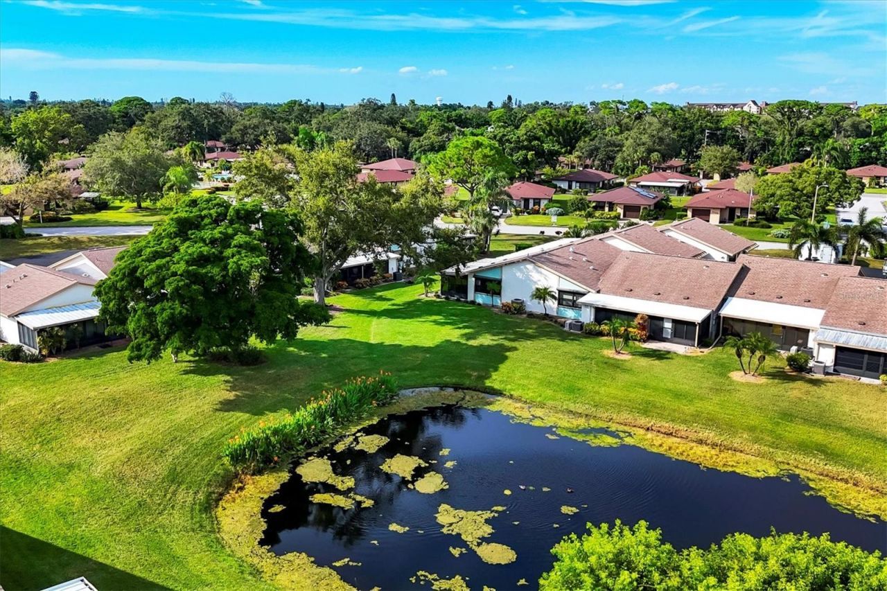 6425 Heritage Lane, Bradenton, FL 34209 Photo