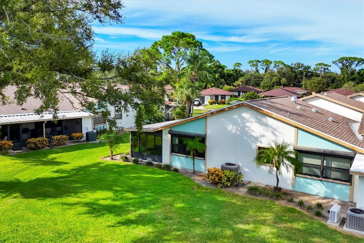 6425 Heritage Lane, Bradenton, FL 34209 Photo