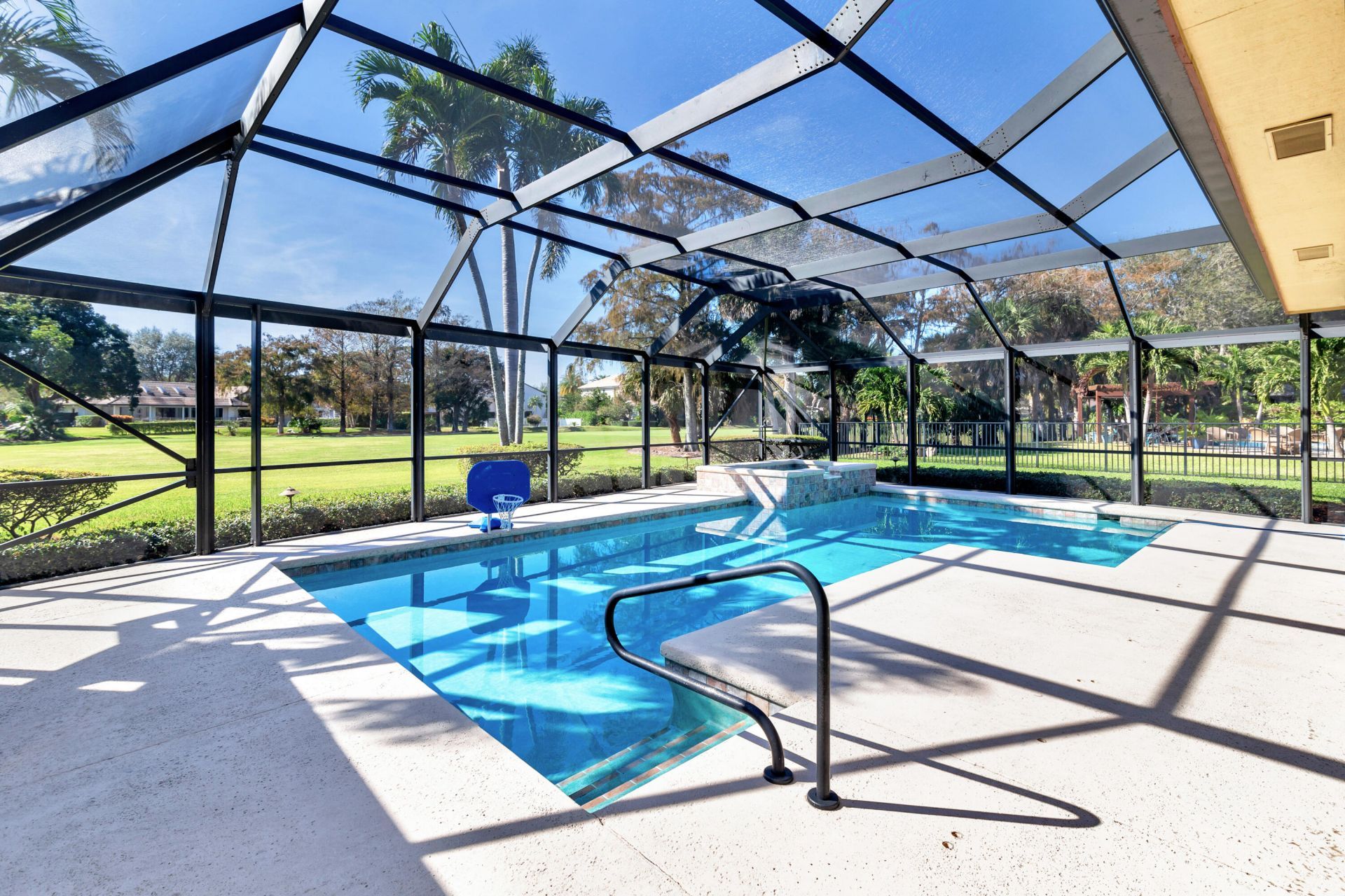 29 Cambria Road W, Palm Beach Gardens, FL 33418 Photo