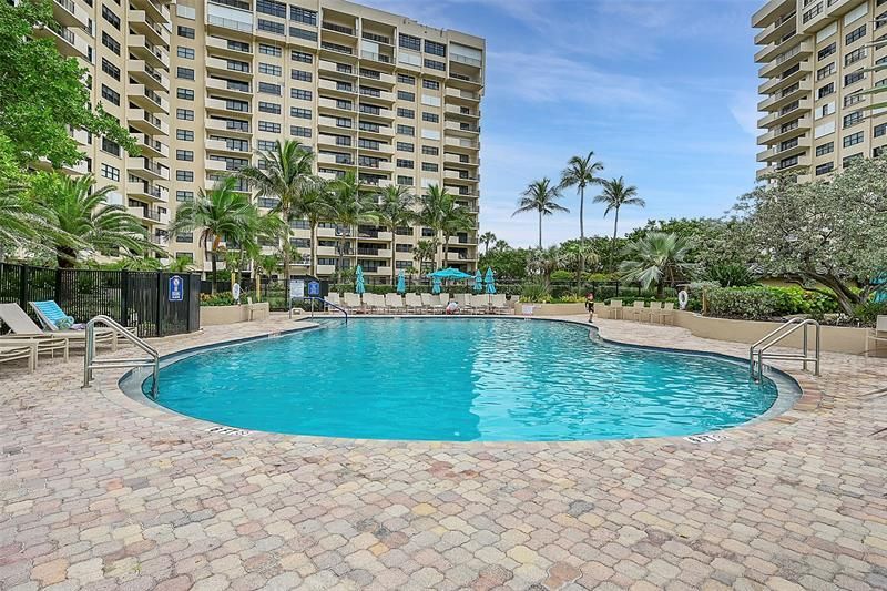 4900 N Ocean Boulevard, Unit 802, Lauderdale by the Sea, FL 33308 Photo