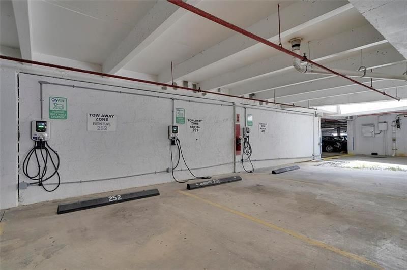 4900 N Ocean Boulevard, Unit 802, Lauderdale by the Sea, FL 33308 Photo