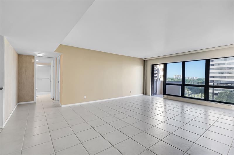 4900 N Ocean Boulevard, Unit 802, Lauderdale by the Sea, FL 33308 Photo