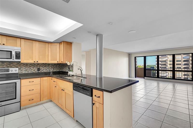 4900 N Ocean Boulevard, Unit 802, Lauderdale by the Sea, FL 33308 Photo