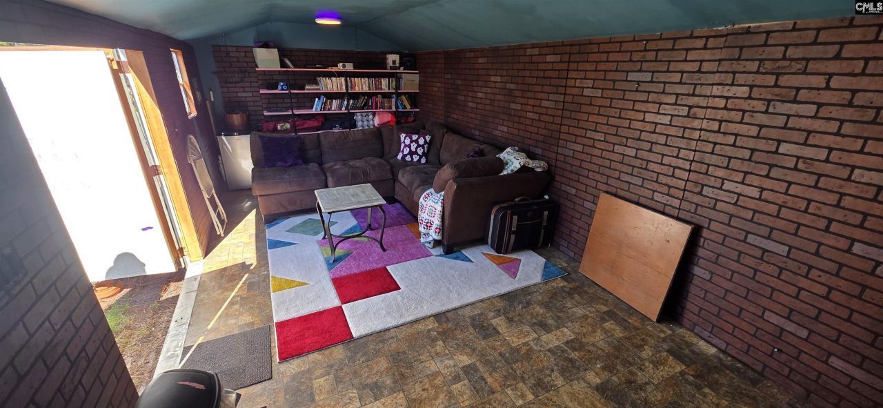 200 Pebble Creek Drive Photo 24