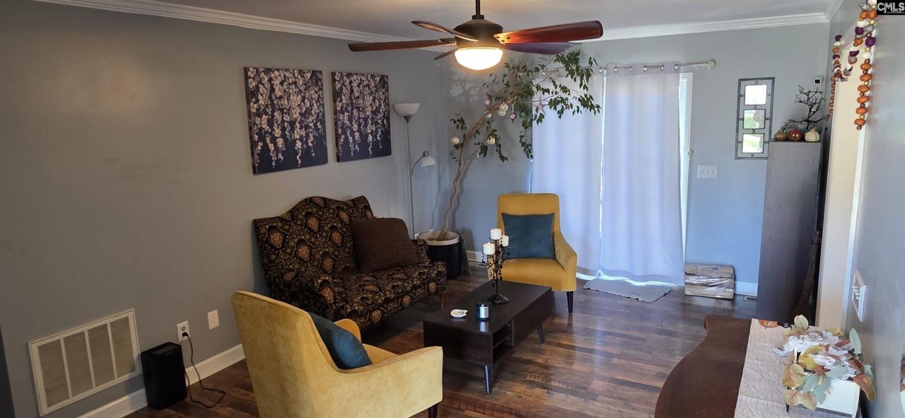 200 Pebble Creek Drive Photo 4