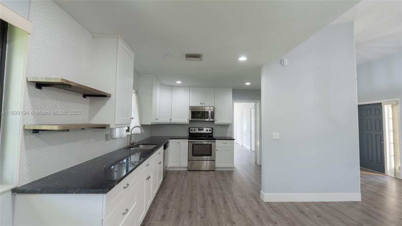 3115 NW 12th St, Delray Beach, FL 33445 Photo